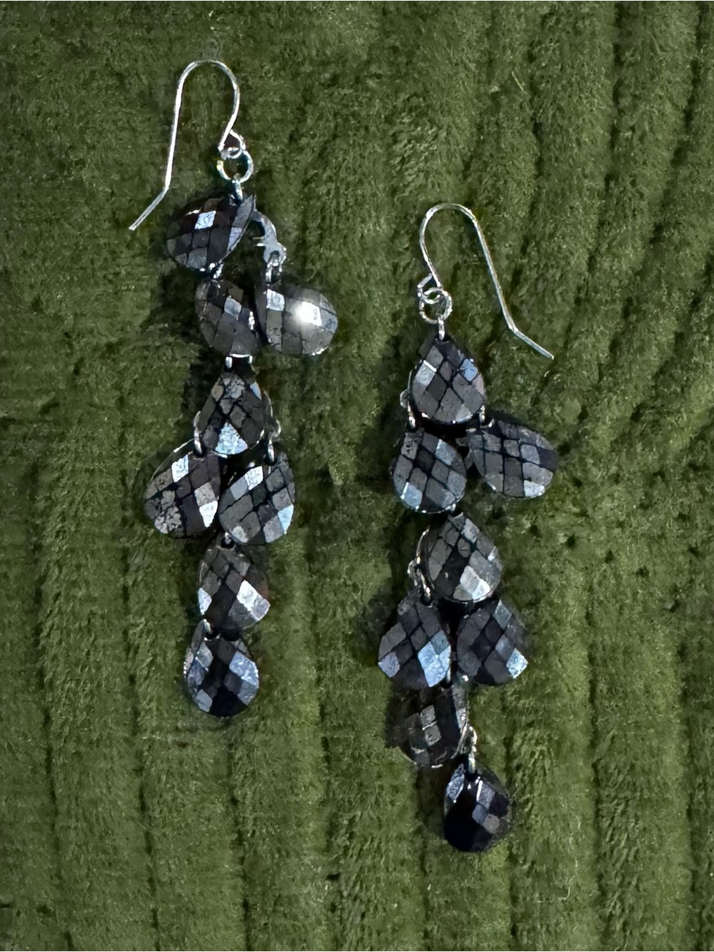 Vintage Express Faceted Hematite Acrylic Crystal Teardrop Dangle Earrings